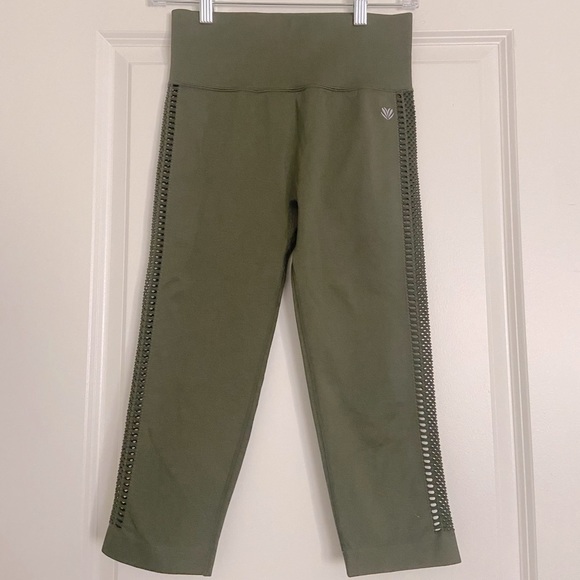 XXI Athletic Ribbed Leggings (S) - Picture 2 of 6